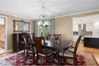 6 Varnum, Bristol, RI 02809 - Photo 8