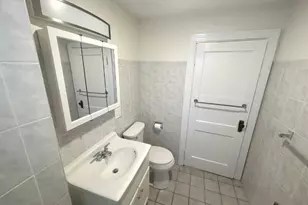 39 Billings Ave, Somerville, MA 01810 - Photo 18