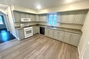 39 Billings Ave, Somerville, MA 01810 - Photo 1