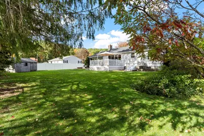 64 Autumn Dr, Fitchburg, MA 01420 - Photo 10