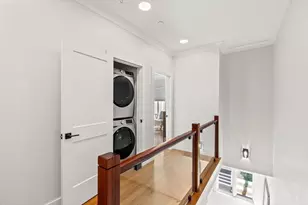 246 Athens St, Boston, MA 02127 - Photo 18