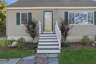 1291 South St, Tewksbury, MA 01876 - Photo 4