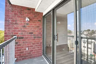 8 9th St, Medford, MA 02155 - Photo 28