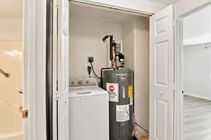 8 9th St, Medford, MA 02155 - Photo 26