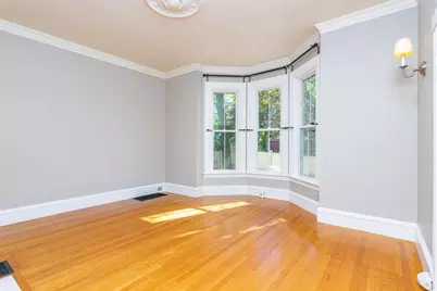 48 Walnut #1, Watertown, MA 02472 - Photo 4