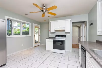 48 Walnut #1, Watertown, MA 02472 - Photo 2