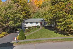 43 Old Brook Rd, Shrewsbury, MA 01545 - Photo 2
