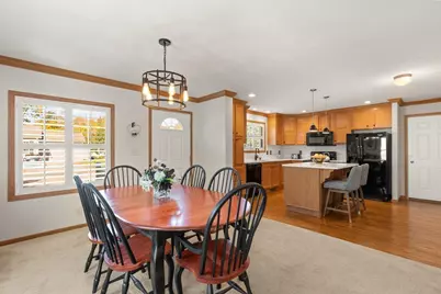 16 Skyview Drive, Brockton, MA 02301 - Photo 8