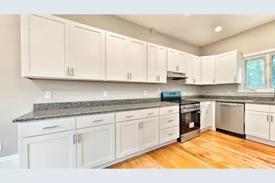 603 Woburn St #1, Wilmington, MA 01887 - Photo 4