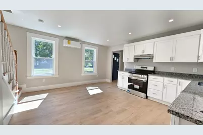 603 Woburn St #2, Wilmington, MA 01887 - Photo 4
