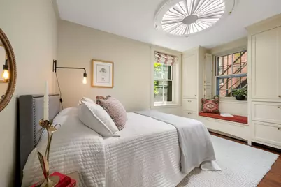 21 Walnut #M, Boston, MA 02108 - Photo 16