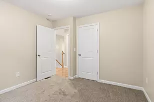 167 Dorset St, Springfield, MA 01108 - Photo 34