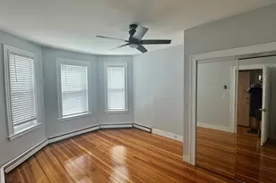 24 Farrington Ave, Boston, MA 02134 - Photo 8
