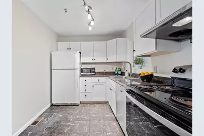 289 Market St #B, Boston, MA 02135 - Photo 24
