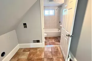 46 Sammett St, Malden, MA 02148 - Photo 12