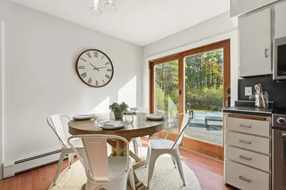284 Housatonic St, Lenox, MA 01240 - Photo 14
