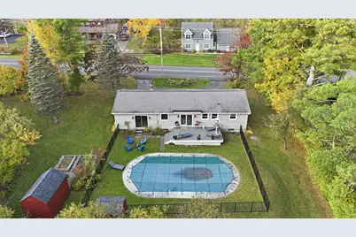 284 Housatonic St, Lenox, MA 01240 - Photo 38
