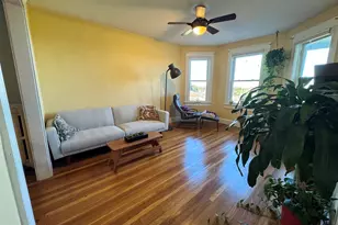 93 Mt Ida Rd, Boston, MA 02122 - Photo 6