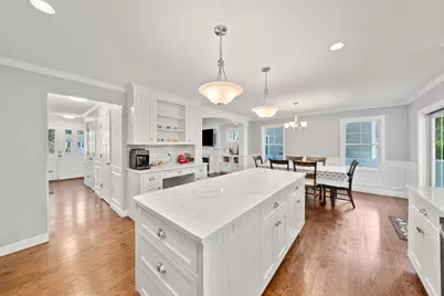 12 Arcadia Ave, Waltham, MA 02452 - Photo 4