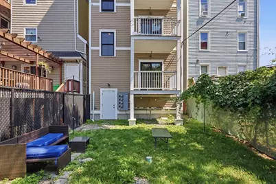 134 Chelsea St #2, Boston, MA 02128 - Photo 18