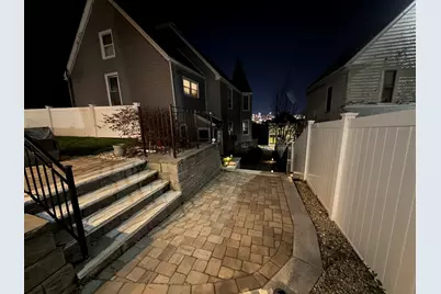 32 Fremont, Everett, MA 02149 - Photo 4