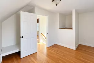 18 Richardson St, Boston, MA 02135 - Photo 14