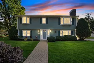 38 Sonning Rd, Beverly, MA 01915 - Photo 2