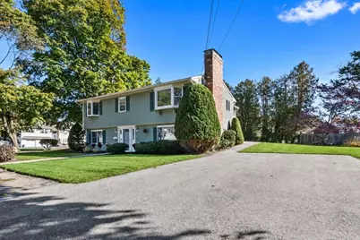 38 Sonning Rd, Beverly, MA 01915 - Photo 2