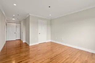 16 Harcourt St, Boston, MA 02116 - Photo 14