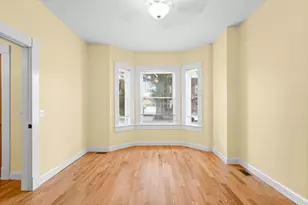 20 Linden St, Holyoke, MA 01040 - Photo 6
