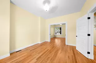 20 Linden St, Holyoke, MA 01040 - Photo 8