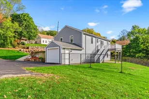 20 Lincoln St, Millville, MA 01529 - Photo 28