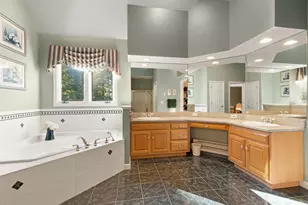 15 Comstock Dr, Wrentham, MA 02093 - Photo 26