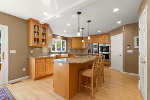 15 Comstock Dr, Wrentham, MA 02093 - Photo 14