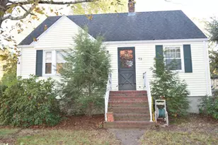 73 Chestnut Cir, Randolph, MA 02368 - Photo 4