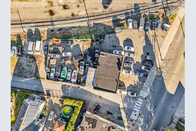 185 South Broadway, Lawrence, MA 01843 - Photo 8