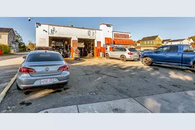 185 South Broadway, Lawrence, MA 01843 - Photo 4
