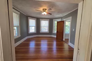 13 Everett St, Lynn, MA 01904 - Photo 4