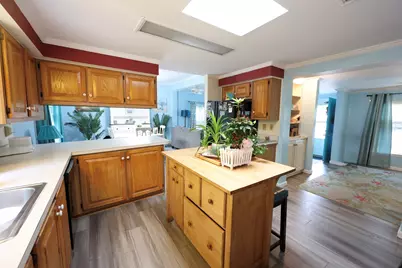 18 B Leisurewoods Drive, Rockland, MA 02370 - Photo 8