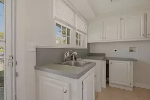331 Albany St, Fall River, MA 02720 - Photo 34