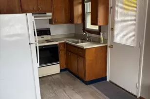 73 Clough, Springfield, MA 01118 - Photo 6