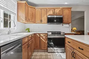 2 Claridge Rd, Seekonk, MA 02771 - Photo 10