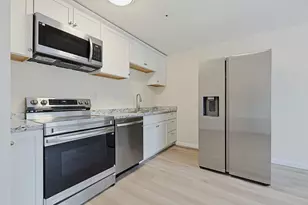 75-77 Colonel Bell Dr, Brockton, MA 02301 - Photo 6
