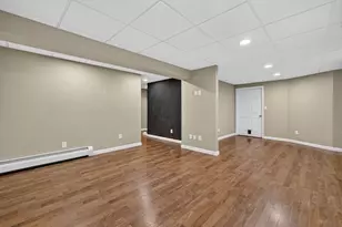 45 Metacomet Ave, Taunton, MA 02718 - Photo 32