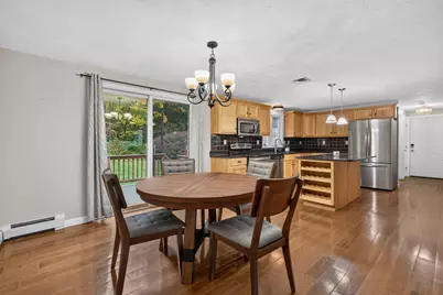 45 Metacomet Ave, Taunton, MA 02718 - Photo 8