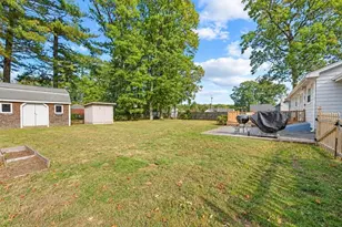 392 Mansfield Rd, North Attleboro, MA 02760 - Photo 8