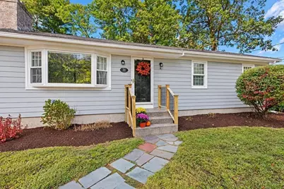 392 Mansfield Rd, North Attleboro, MA 02760 - Photo 10