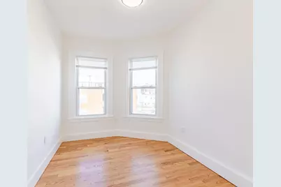 633 E 6th St, Boston, MA 02127 - Photo 26