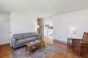 13 Horton St, Taunton, MA 02780 - Photo 10