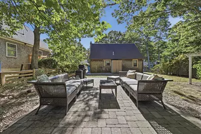 12 Avalon Dr, Falmouth, MA 02536 - Photo 4